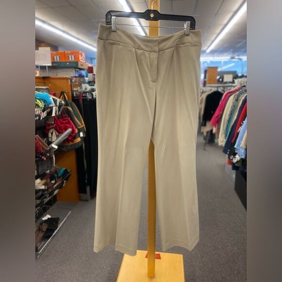 Apt. 9 SZ 12 Beige Pantsuit - Picture 5 of 6